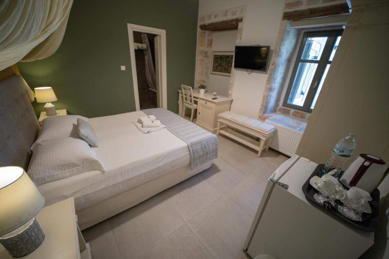 Alicelia Boutique Inn Vathy  Ngoại thất bức ảnh