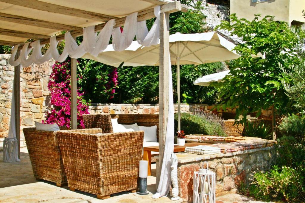 Alicelia Boutique Inn Vathy  Ngoại thất bức ảnh